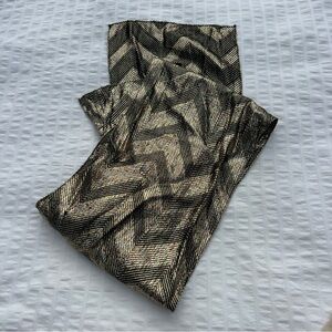 VTG 80s The Specialty House Shimmery Zig Zag Metallic Gold and Black Lurex Scarf